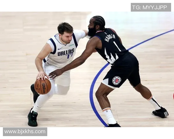 快船与爵士季后赛G5激战回顾球星表现与战术分析