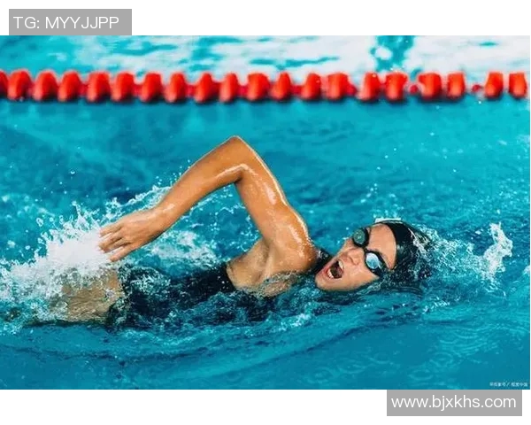 自由泳呼吸技巧全解析：提高游泳效率，享受自由自在的水下世界