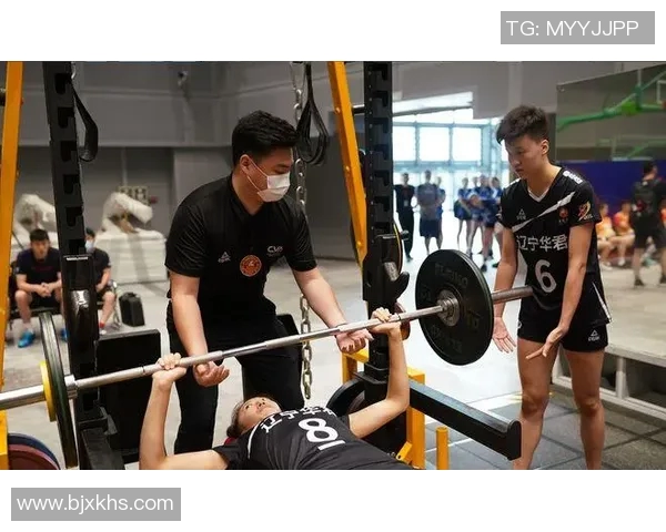 重庆排球队与杭州排球队耐力较量的赛后分析与反思